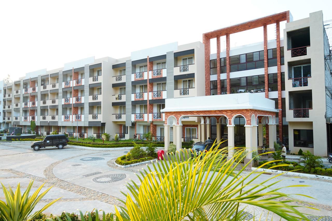 Five Falls Resort Кутталам Экстерьер фото